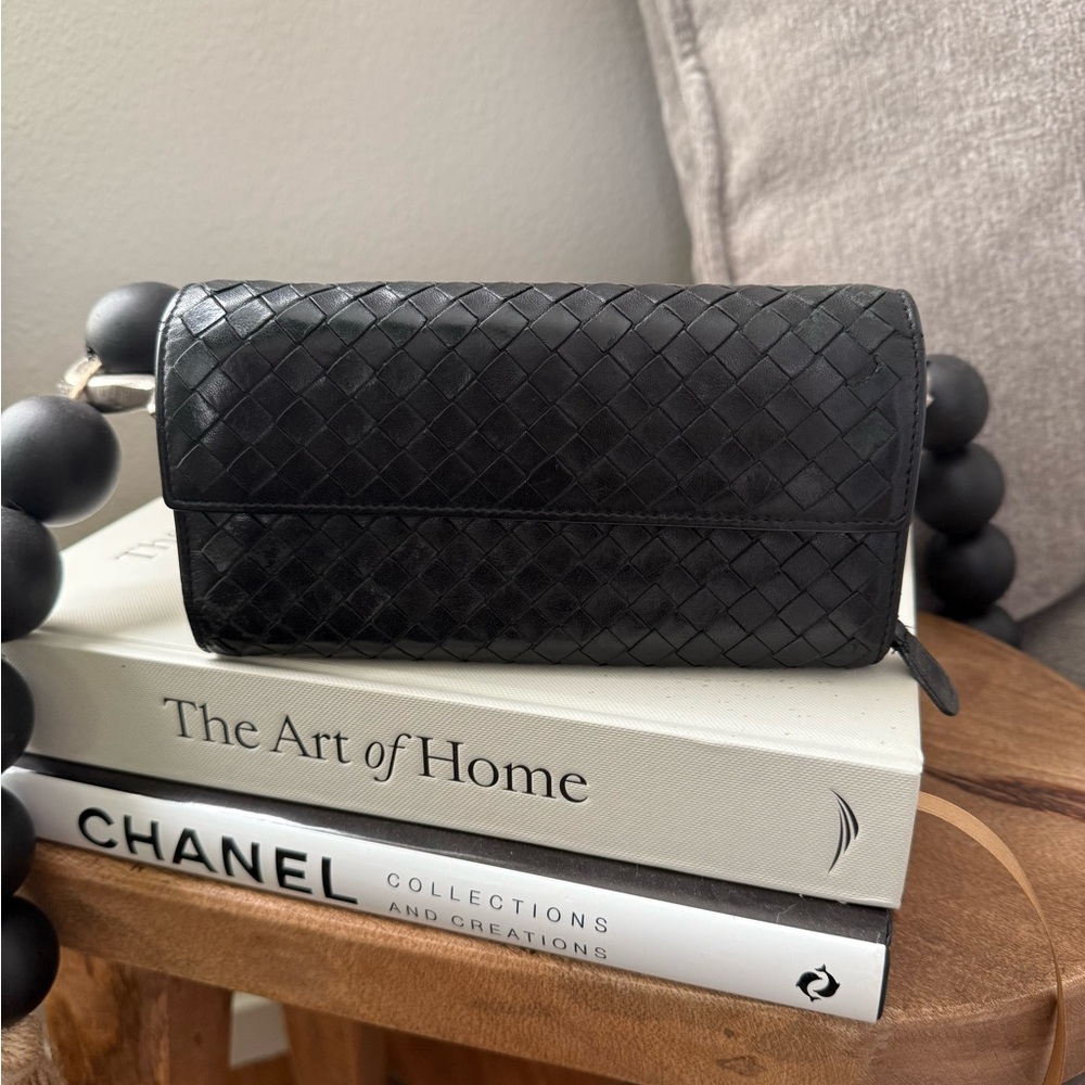 Bottega Veneta Black Intrecciato Leather Clutch
